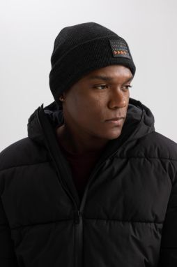 DEFACTO Men's Knitwear Beret