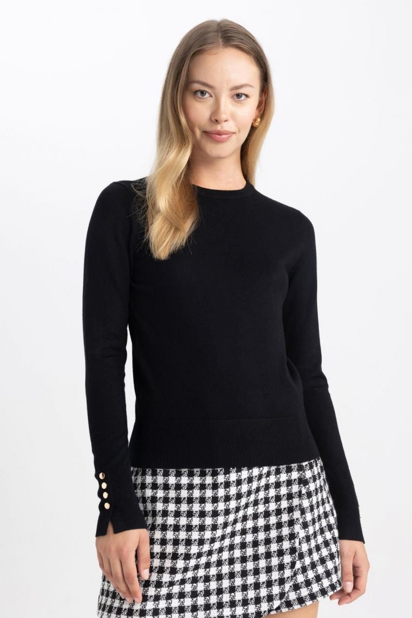DEFACTO Regular Fit Crew Neck Sweater