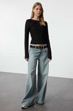 Trendyol Black Fitted Textured Tulle Stretchy Knitted Blouse