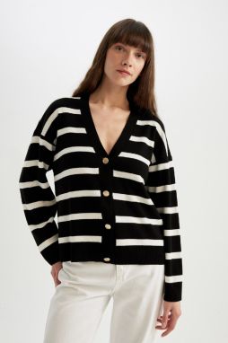 DEFACTO Relax Fit Striped V-Neck Knitwear Cardigan