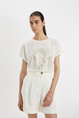DEFACTO Crew Neck Floral Short Sleeve T-Shirt