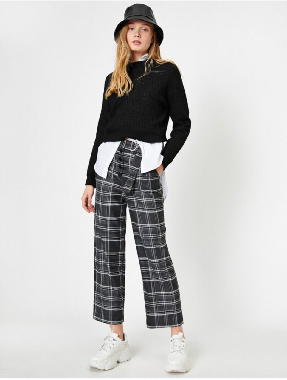 Koton Belted, Plaid, Wide-Cut Trousers.
