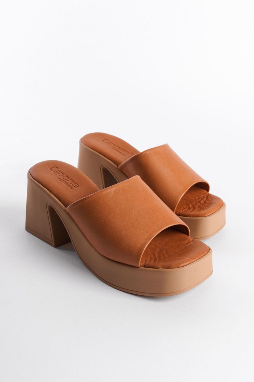 Capone Outfitters Genuine Leather Single Strap Platform Women's Slippers