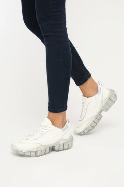 Butigo  19K-958 White Woman Sneaker