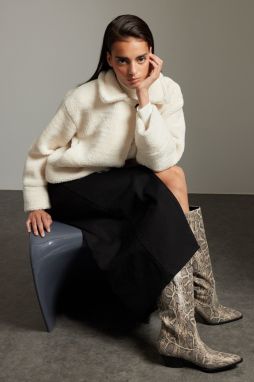 Trendyol Ecru Oversize Molded Plush Biker Jacket Coat