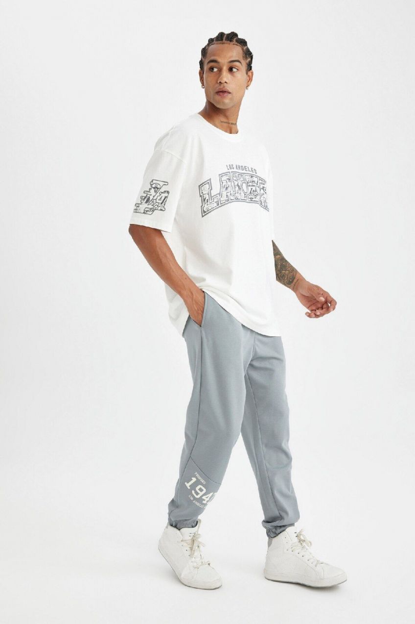 DEFACTO Fit Nba Los Angeles Lakers Standard Fit Pocket Straight Leg Scuba Diving Fabric Jogger