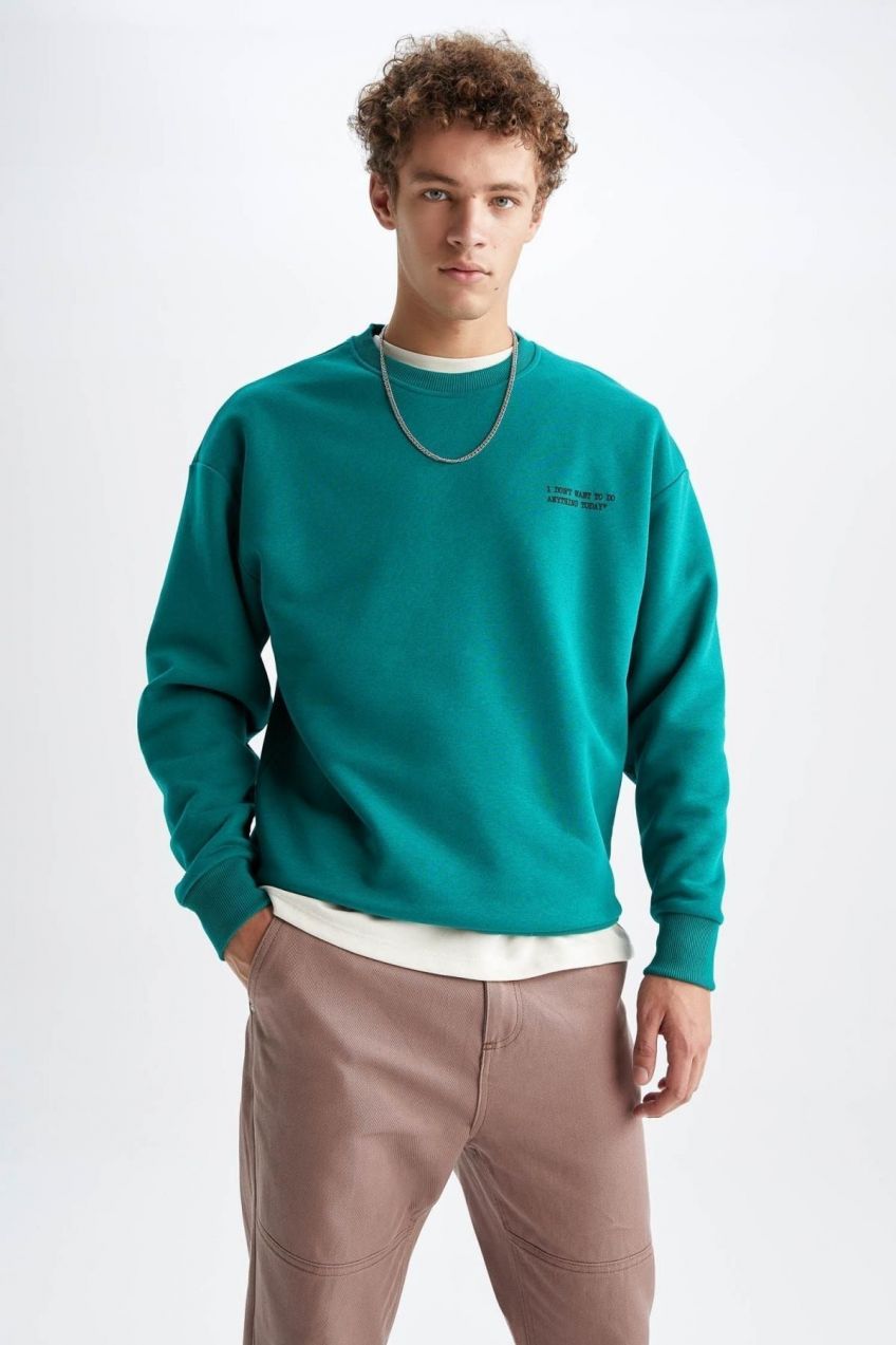 DEFACTO Oversize Fit Crew Neck Sweatshirt