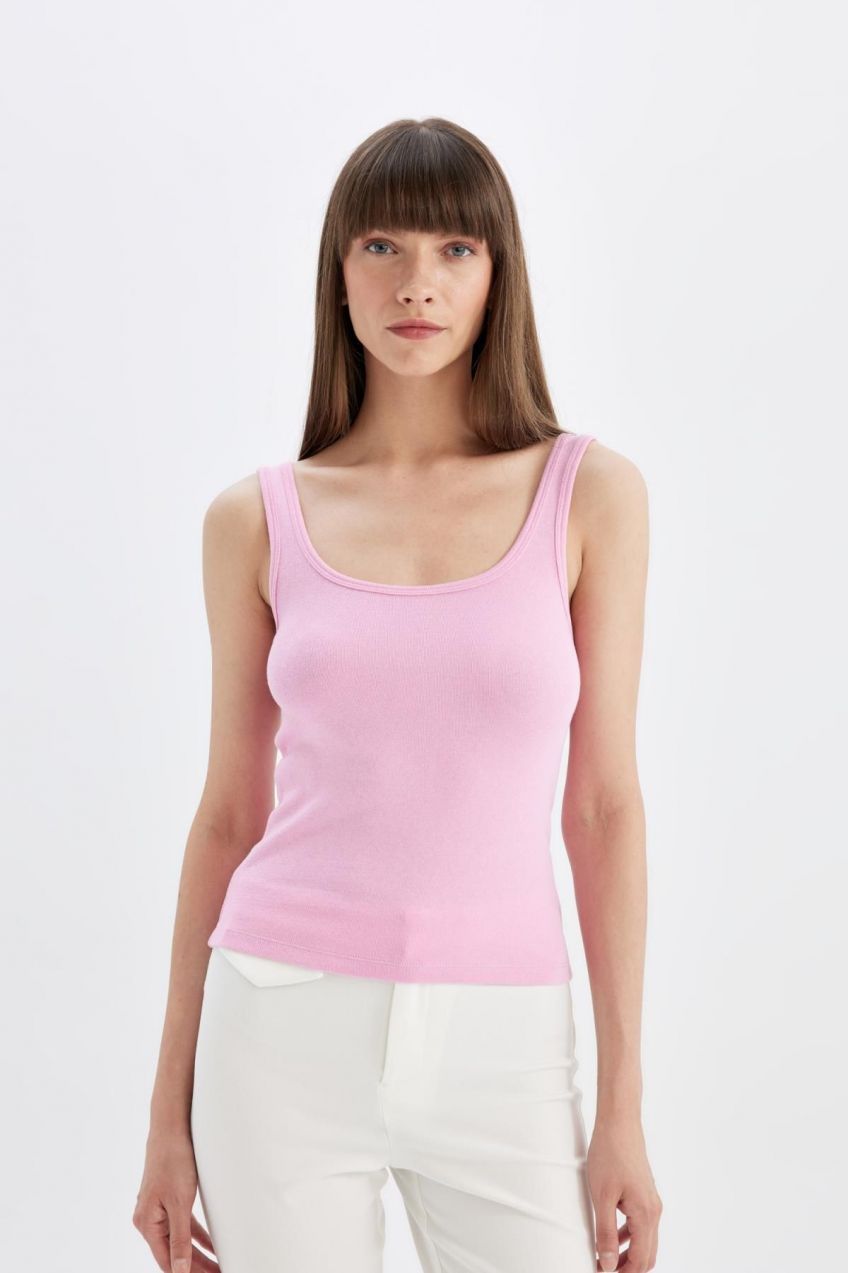 DEFACTO Slim Fit Crew Neck Ribbed Undershirt