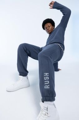 DEFACTO Fit Standard Fit Thick Sweatshirt Fabric Jogger