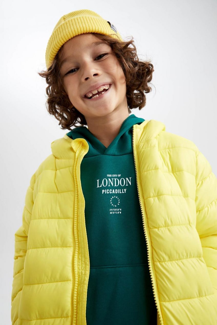DEFACTO Boy's Water Repellent Hooded Puffer Jacket