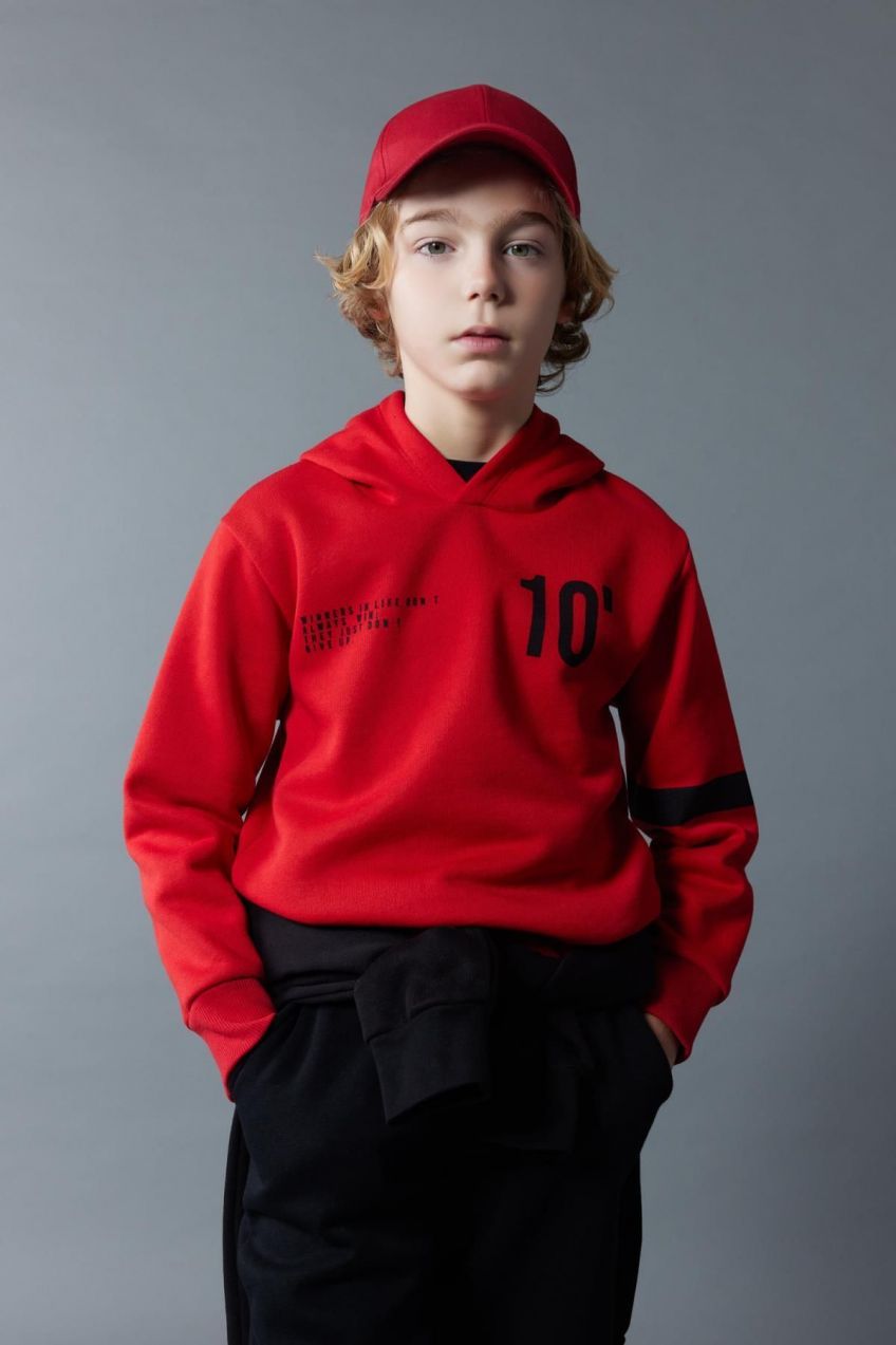DEFACTO Boy's Printed Hooded Thick Sweatshirt