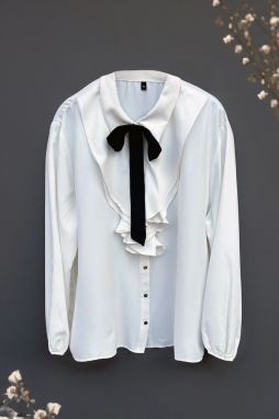 Trendyol Curve Ecru Removable Bow Woven Shirt