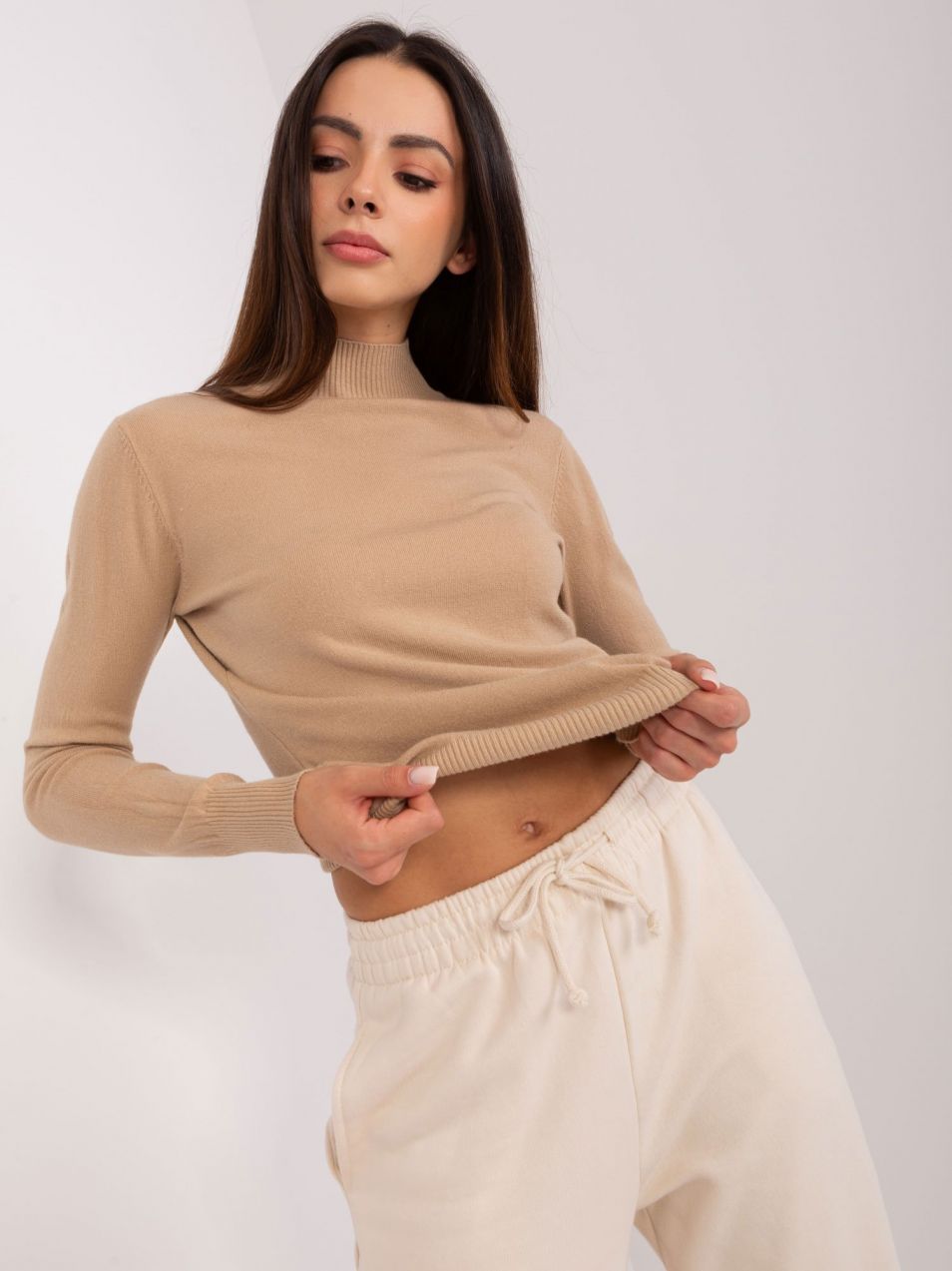 Camel turtleneck with cuffs