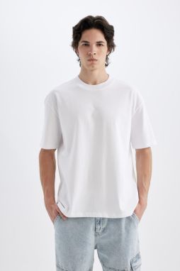 DEFACTO Oversize Fit Crew Neck Short Sleeve T-Shirt