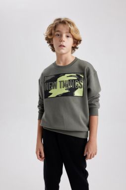DEFACTO Boy Oversize Fit Crew Neck Thick Sweatshirt