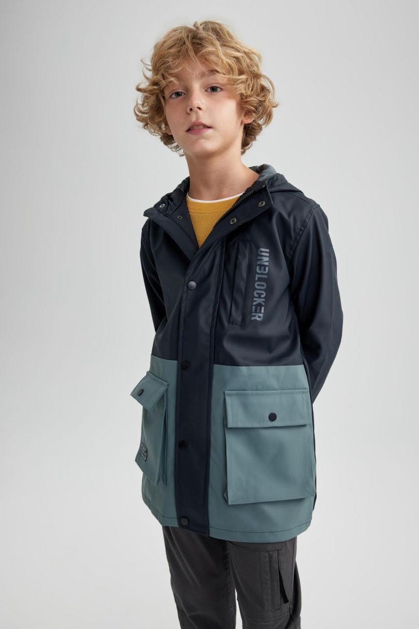 DEFACTO Boys' Water Repellent Windproof Hooded Raincoat