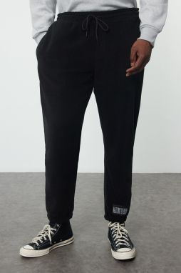 Trendyol Black Plus Size Regular/Normal Cut Elastic Leg Fleece Warm Sweatpants