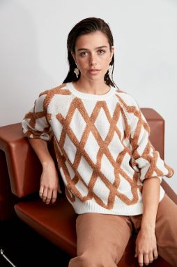 Trendyol Ekru Baklava Patterned Knitwear Sweater