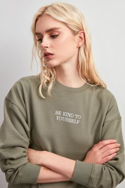 Trendyol Khaki Bicycle Collar Knitted Sweatshirt