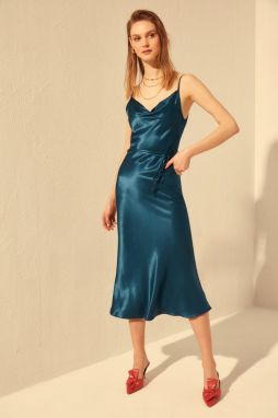 Trendyol Oil Belted Satin Dress