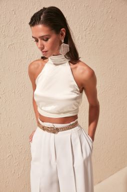Women's crop top Trendyol Detailed