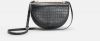 Reserved - Textúrovaná crossbody kabelka s retiazkou - Čierna galéria