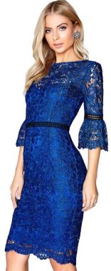 Modré krajkové midi šaty s kontrastnými detailmi