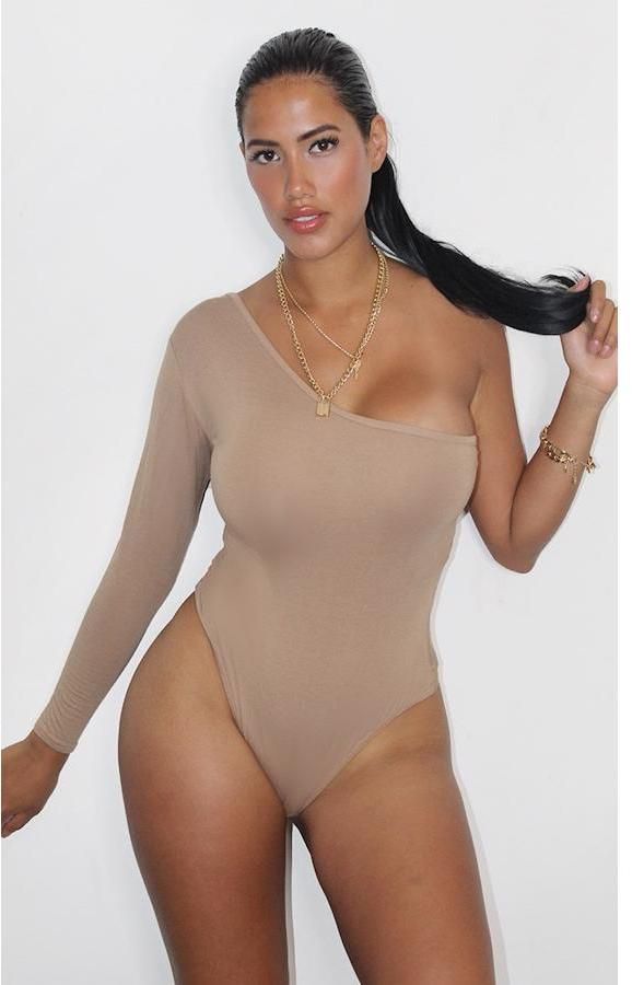 Body na jedno rameno