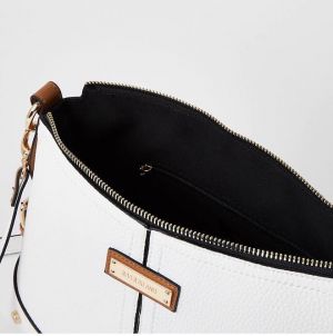 Crossbody kabelka s prackou galéria