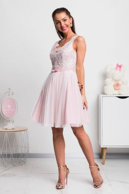 Bielo-ružové krátke spoločenské šaty s krajkou