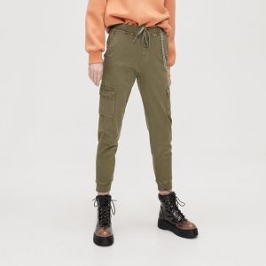 Cropp - Cargo joggery s retiazkou - Khaki