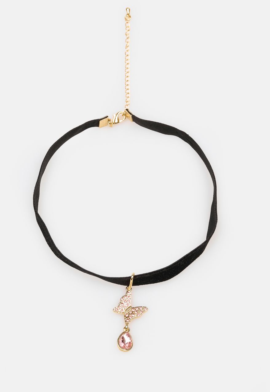 GATE Choker s motýlikovým príveskom