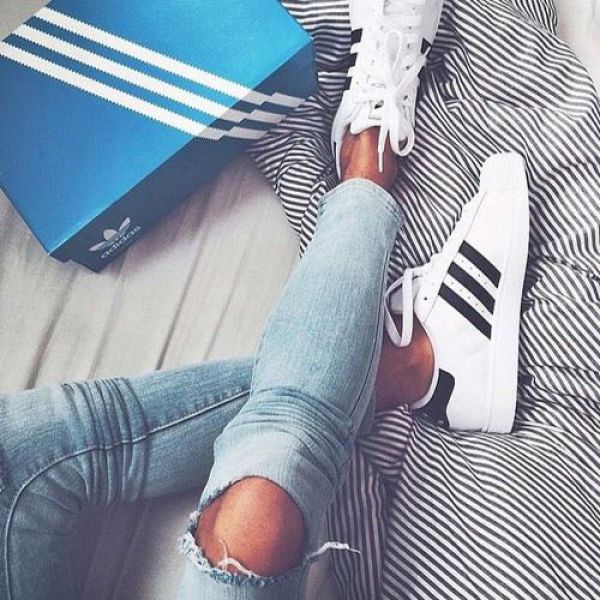 Nadčasové Adidas Superstar