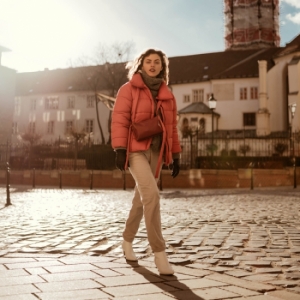 Ružová puffer bunda