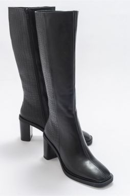 LuviShoes Meet Women's Black Skin Printed Boots