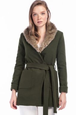 Z6585 DEWBERRY WOMAN COAT