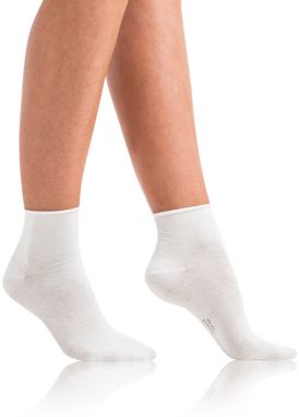 Bellinda 
GREEN ECOSMART COMFORT SOCKS - Dámske ponožky z bio bavlny s netlačícím lemom - biela
