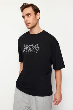 Trendyol Black Oversize/Wide-Fit Short Sleeve T-shirt