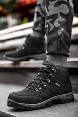 DARK SEER Black Unisex Outdoor Trekking Boots