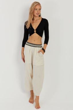 Cool & Sexy Women Ecru Pocket Baggy Trousers OM1203