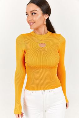 armonika Women's Mustard Chest Heart Pattern Camisole Blouse