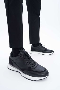 Yaya by Hotiç Black Yaya Men's Sports Shoes