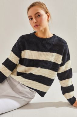 Bianco Lucci Women's Striped Knitwear Sweater