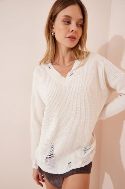 Happiness İstanbul Women's Cream V-Neck Ripped Detail Knitwear Sweater