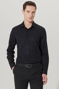 ALTINYILDIZ CLASSICS Men's Black Slim Fit Slim Fit Classic Collar Dobby Shirt.