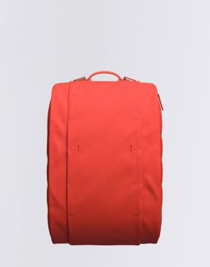 Db Hugger Base Backpack 15L Falu Red 15