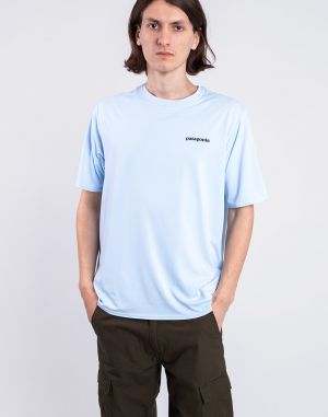 Patagonia M's Cap Cool Daily Graphic Shirt - Waters Boardshort Logo: Chilled Blue