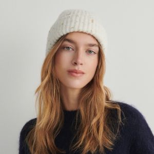 Reserved - Czapka typu beanie - Krémová