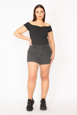 Şans Women's Plus Size Black Jeans Shorts With Side And Back Pockets