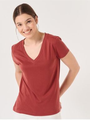 Jimmy Key Cinnamon Straight Cut V-Neck Short Sleeves Knitted Basic T-Shirt.